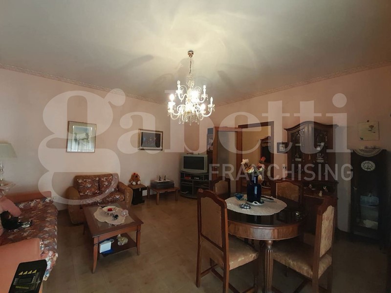 Trilocale in Vendita a Siracusa, 85'000&euro;, 123 m²