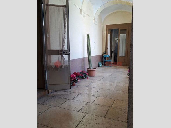 Appartamento in Vendita a Andria, 180'000&euro;, 167 m²