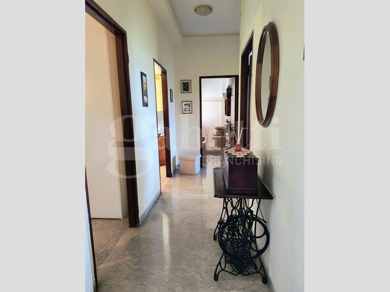 Trilocale in Vendita a Latina, 169'000&euro;, 115 m²