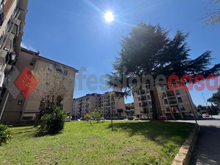 Quadrilocale in Vendita a Salerno, 220'000&euro;, 106 m²