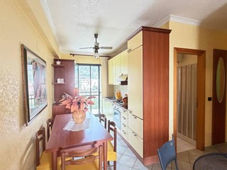 Trilocale in Vendita a Falerna, 78'000&euro;, 75 m², arredato