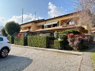 Quadrilocale in Vendita a Lesa, 270'000&euro;, 141 m², arredato