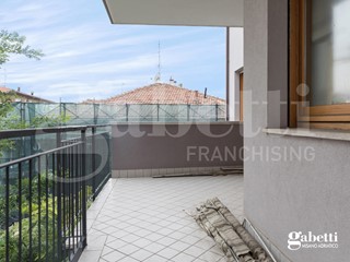 Quadrilocale in Vendita a Rimini, 330'000&euro;, 121 m², con Box