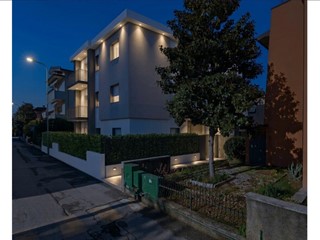 Quadrilocale in Vendita a Borgosatollo, 270'000&euro;, 102 m², con Box