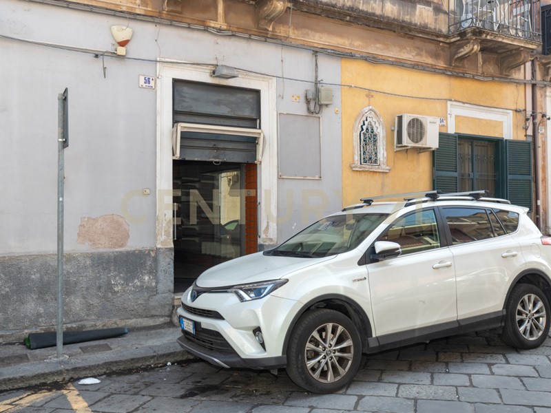 Trilocale in Vendita a Catania, 55'000&euro;, 70 m²