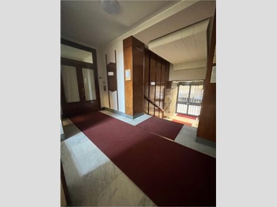 Trilocale in Vendita a Torino, zona San Salvario, 165'000&euro;, 53 m², arredato