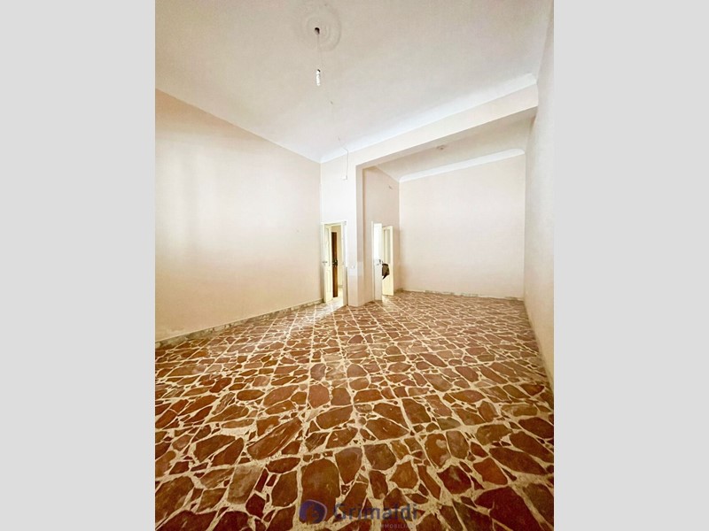 Appartamento in Vendita a Lecce, 198'000&euro;, 231 m²