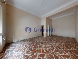 Appartamento in Vendita a Lecce, 198'000&euro;, 231 m²