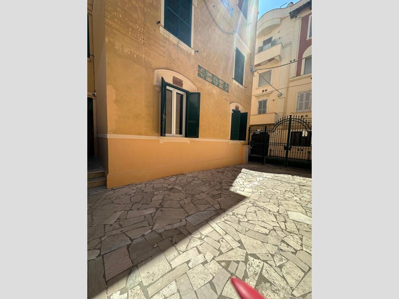 Quadrilocale in Affitto a Anzio, 1'500&euro;, 85 m², arredato