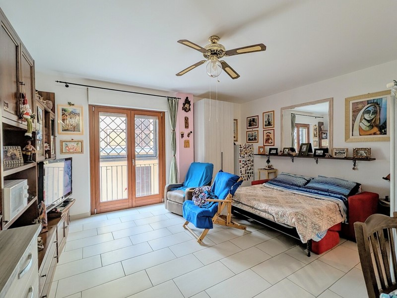 Monolocale in Vendita a Nettuno, zona Centro, 105'000&euro;, 40 m², arredato