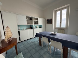 Trilocale in Affitto a Nettuno, zona Centro, 3'500&euro;, 130 m², arredato