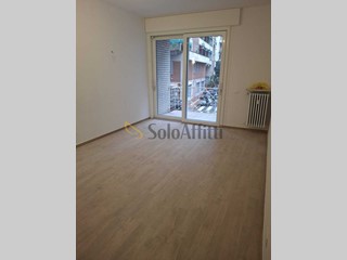 Quadrilocale in Affitto a Firenze, zona Novoli, 1'200&euro;, 85 m²