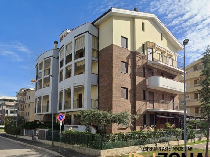 Trilocale in Vendita a Tortoreto, 96'408&euro;, 60 m²