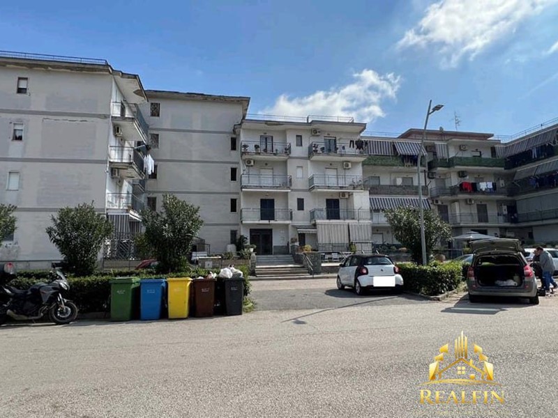 Quadrilocale in Vendita a Casalnuovo di Napoli, 107'250&euro;, 122 m²