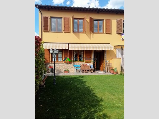 Appartamento in Vendita a Capannori, 285'000&euro;, 110 m²