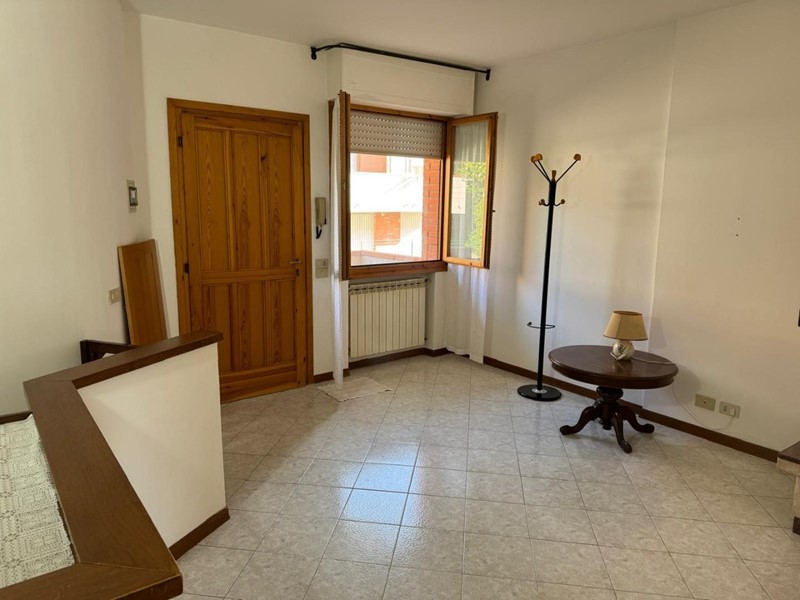 Trilocale in Affitto a Sovicille, 600&euro;, 69 m², arredato