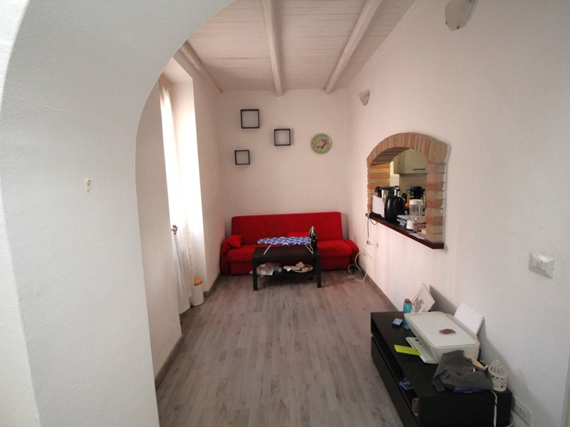 Bilocale in Vendita a Legnano, 60 m², arredato