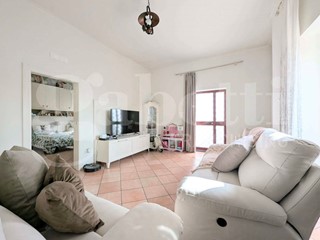 Quadrilocale in Vendita a Bacoli, 335'000&euro;, 90 m²