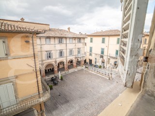 Appartamento in Vendita a Gubbio, 230'000&euro;, 100 m²