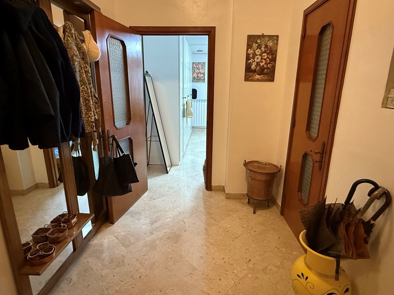 Quadrilocale in Vendita a Taranto, 135'000&euro;, 158 m²