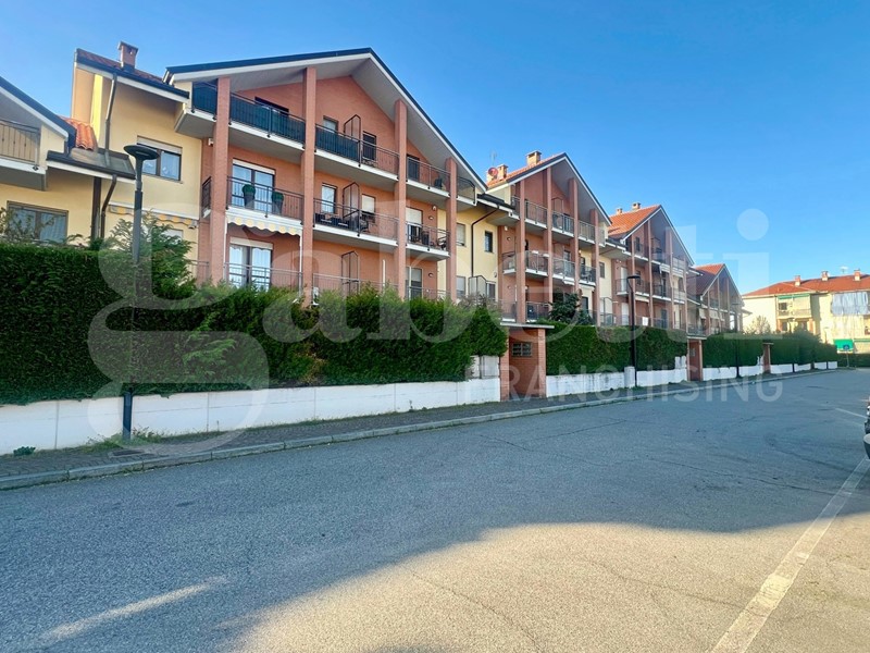 Trilocale in Vendita a La Loggia, 138'000&euro;, 70 m², arredato, con Box