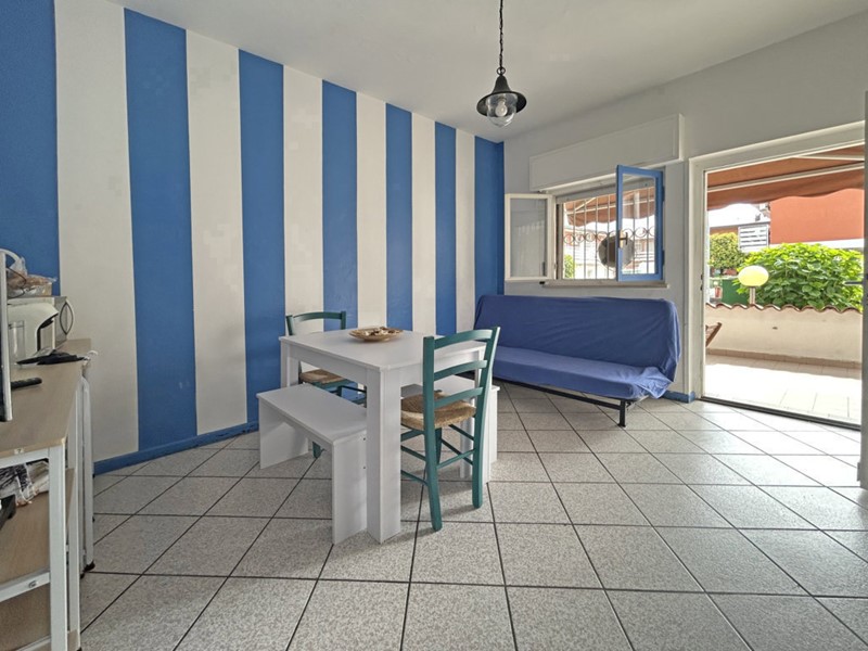 Bilocale in Vendita a Castelletto sopra Ticino, 82'000&euro;, 50 m², arredato