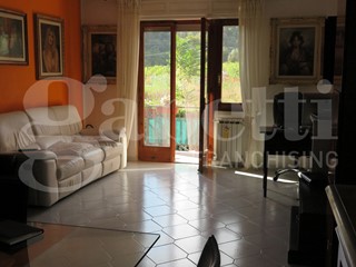 Appartamento in Vendita a Sarzana, 270'000&euro;, 107 m²