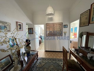 Trilocale in Vendita a Taggia, zona Arma Di Taggia, 280'000&euro;, 55 m²