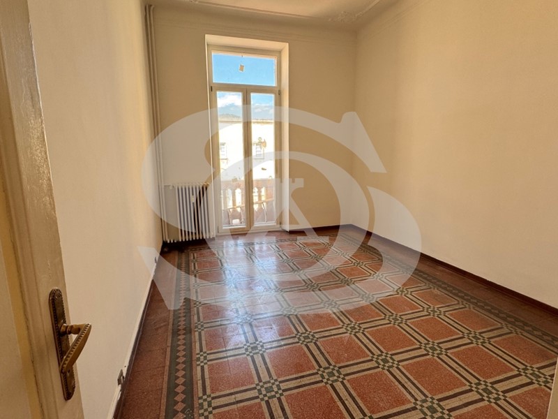 Quadrilocale in Vendita a Ventimiglia, 200'000&euro;, 101 m²