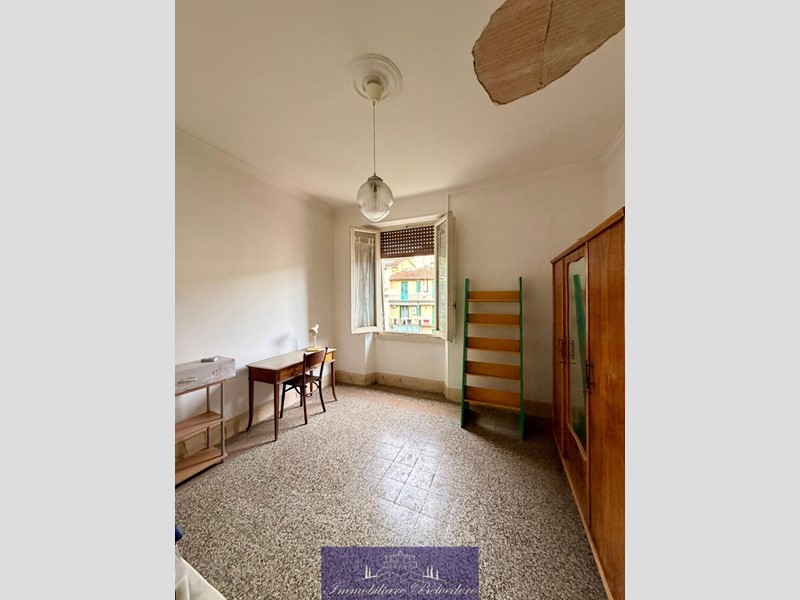 Appartamento in Vendita a Firenze, zona Statuto, 348'000&euro;, 100 m²