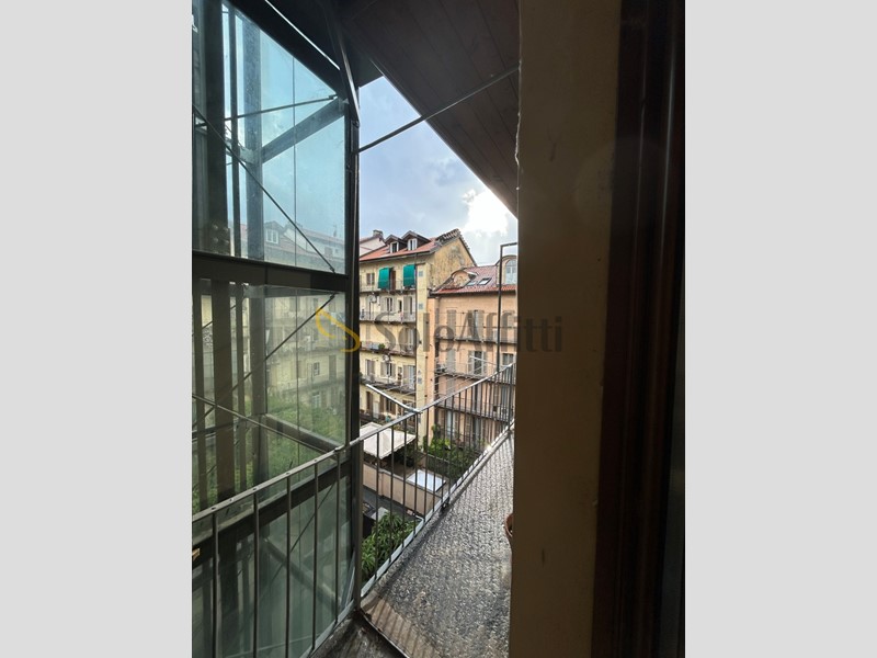 Bilocale in Affitto a Torino, zona San Secondo, 600&euro;, 50 m², arredato