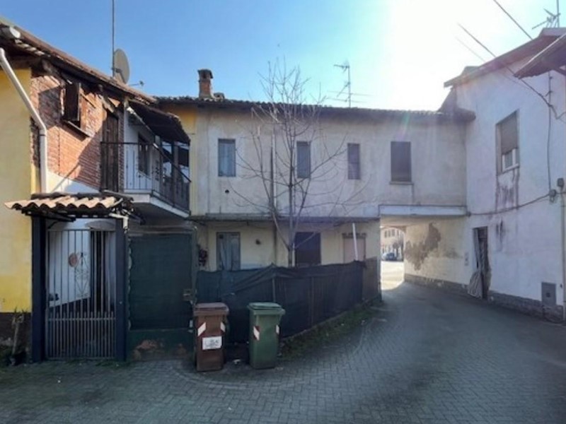 Quadrilocale in Vendita a Gambolò, 28'092&euro;, 105 m²