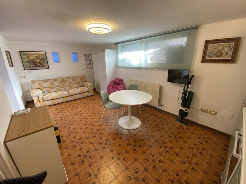Monolocale in Affitto a Carrara, zona Marina di Carrara, 500&euro;, 20 m², arredato
