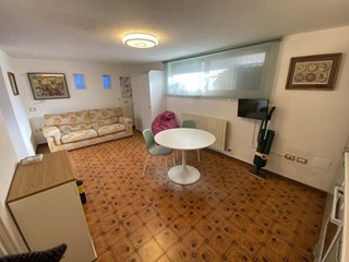 Monolocale in Affitto a Carrara, zona Marina di Carrara, 500&euro;, 20 m², arredato