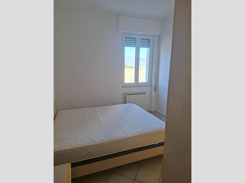 Trilocale in Vendita a Luni, zona Luni Mare, 130'000&euro;, 60 m², arredato