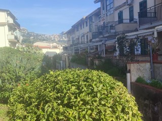 Bilocale in Vendita a Giardini Naxos, zona Naxos Schiso', 129'000&euro;, 48 m²
