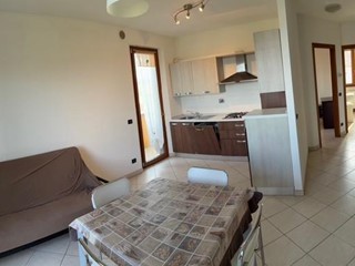 Trilocale in Affitto a Lucca, zona Sant'Anna, 860&euro;, 100 m², arredato