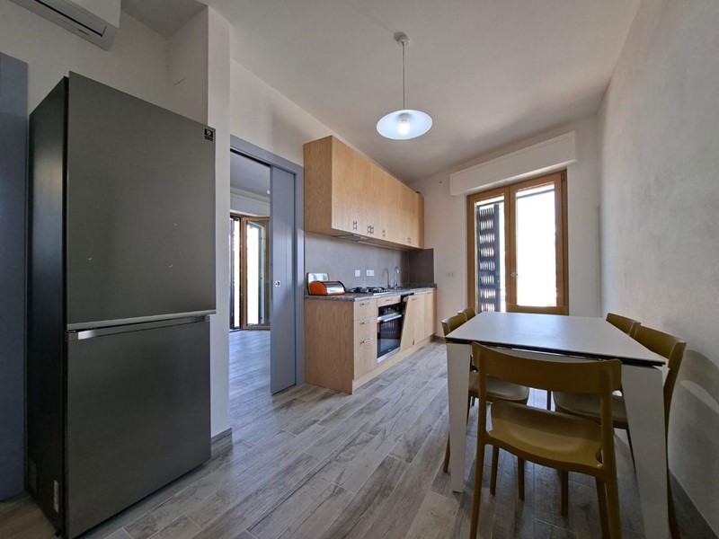 Trilocale in Vendita a Camaiore, zona Lido di Camaiore, 370'000&euro;, 56 m², arredato