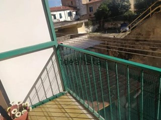Trilocale in Vendita a Livorno, 120'000&euro;, 62 m², arredato