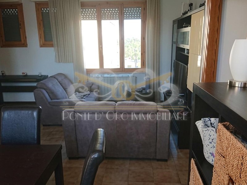Quadrilocale in Vendita a Vecchiano, 210'000&euro;, 107 m²