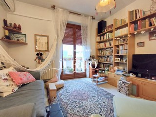 Quadrilocale in Vendita a Cascina, zona Casciavola, 195'000&euro;, 114 m², con Box