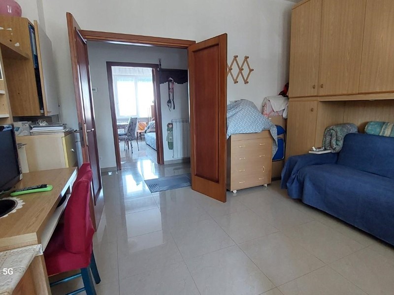 Trilocale in Vendita a Livorno, 159'000&euro;, 78 m², arredato