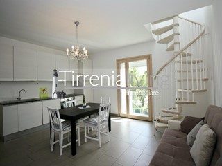 Bilocale in Vendita a Pisa, 230'000&euro;, 58 m², arredato, con Box