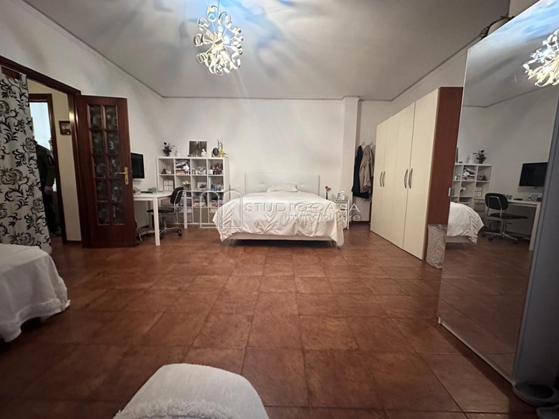 Appartamento in Vendita a Pisa, 310'000&euro;, 120 m², arredato