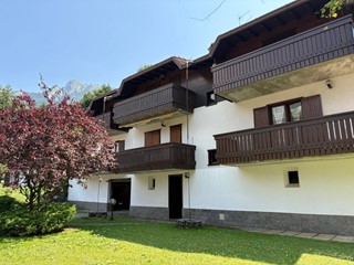 Trilocale in Vendita a Castione della Presolana, 195'000&euro;, 80 m²
