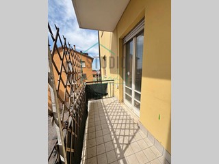 Quadrilocale in Vendita a Perugia, 115'000&euro;, 109 m²