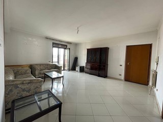 Quadrilocale in Vendita a San Nicola la Strada, 195'000&euro;, 166 m²