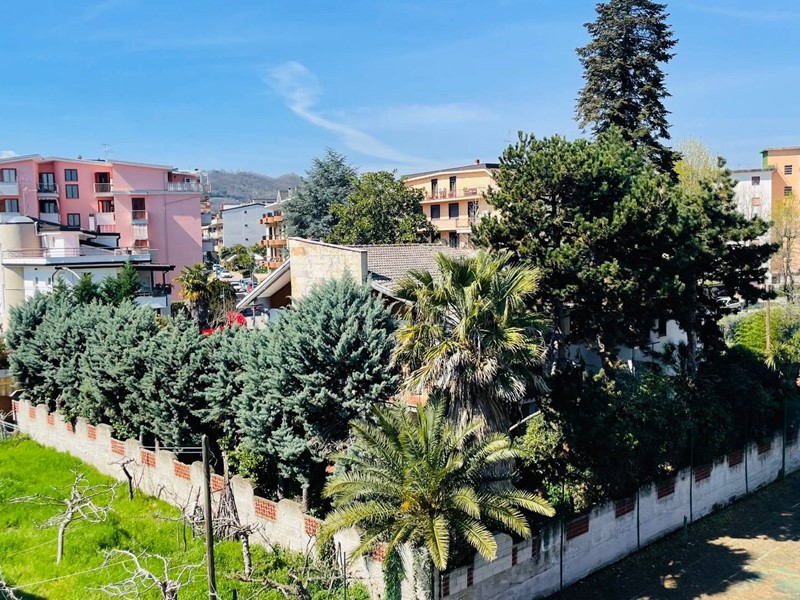 Appartamento in Vendita a San Giorgio del Sannio, 105'000&euro;, 98 m²
