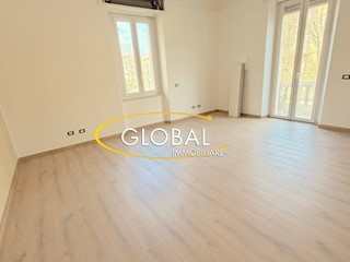 Appartamento in Vendita a Ancona, 191 m²
