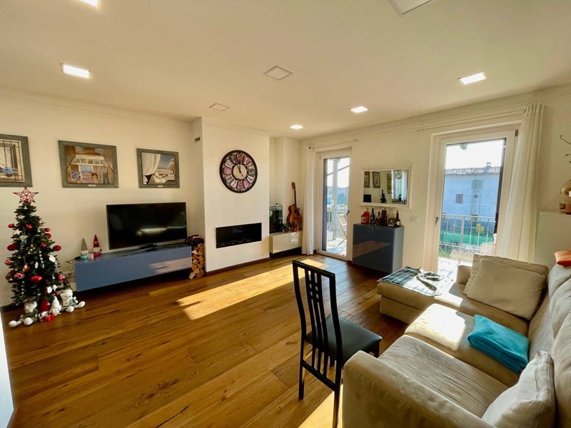 Quadrilocale in Vendita a Castellazzo Bormida, 125'000&euro;, 90 m²